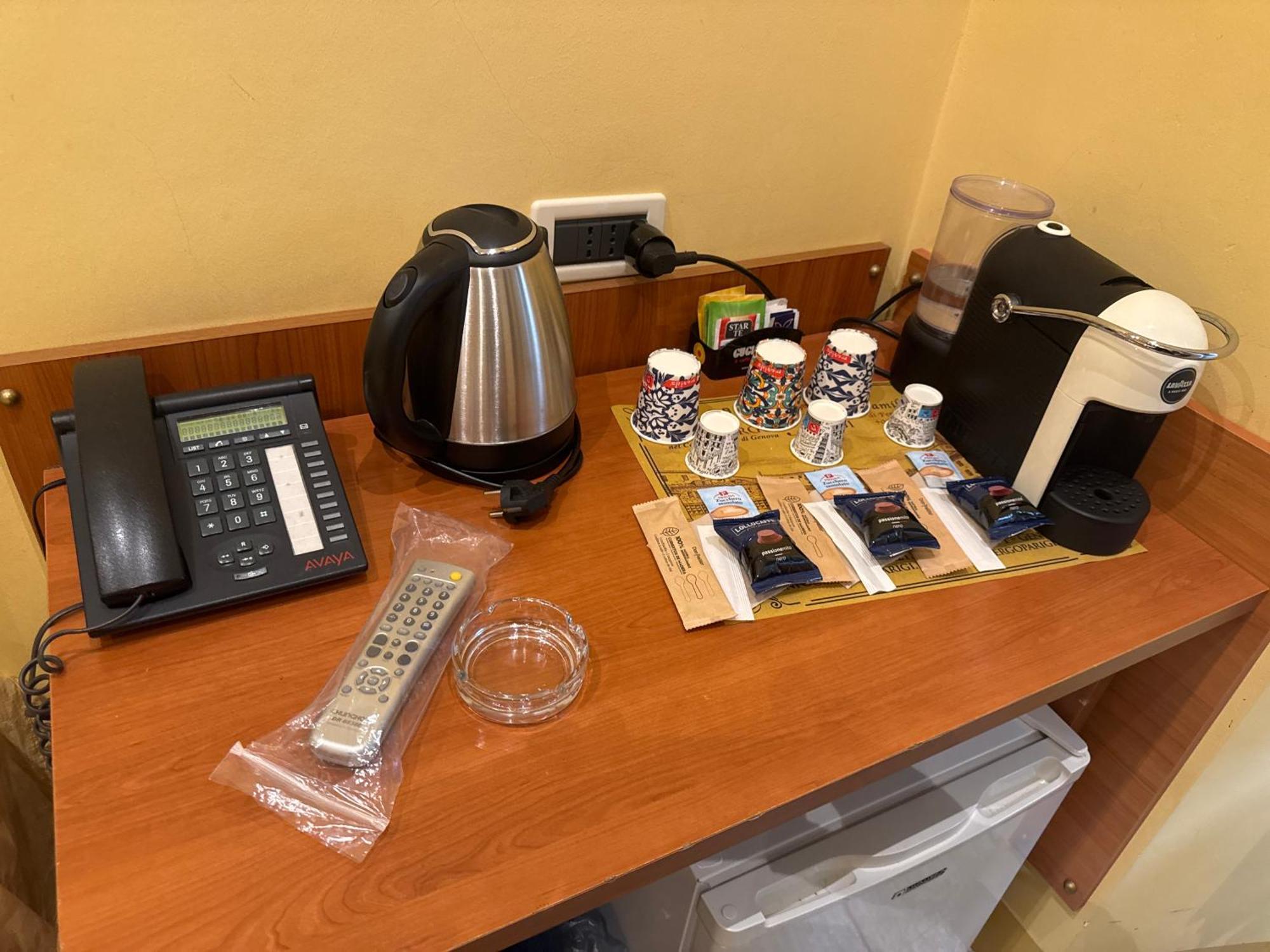 Albergo Parigi Genoa Ngoại thất bức ảnh